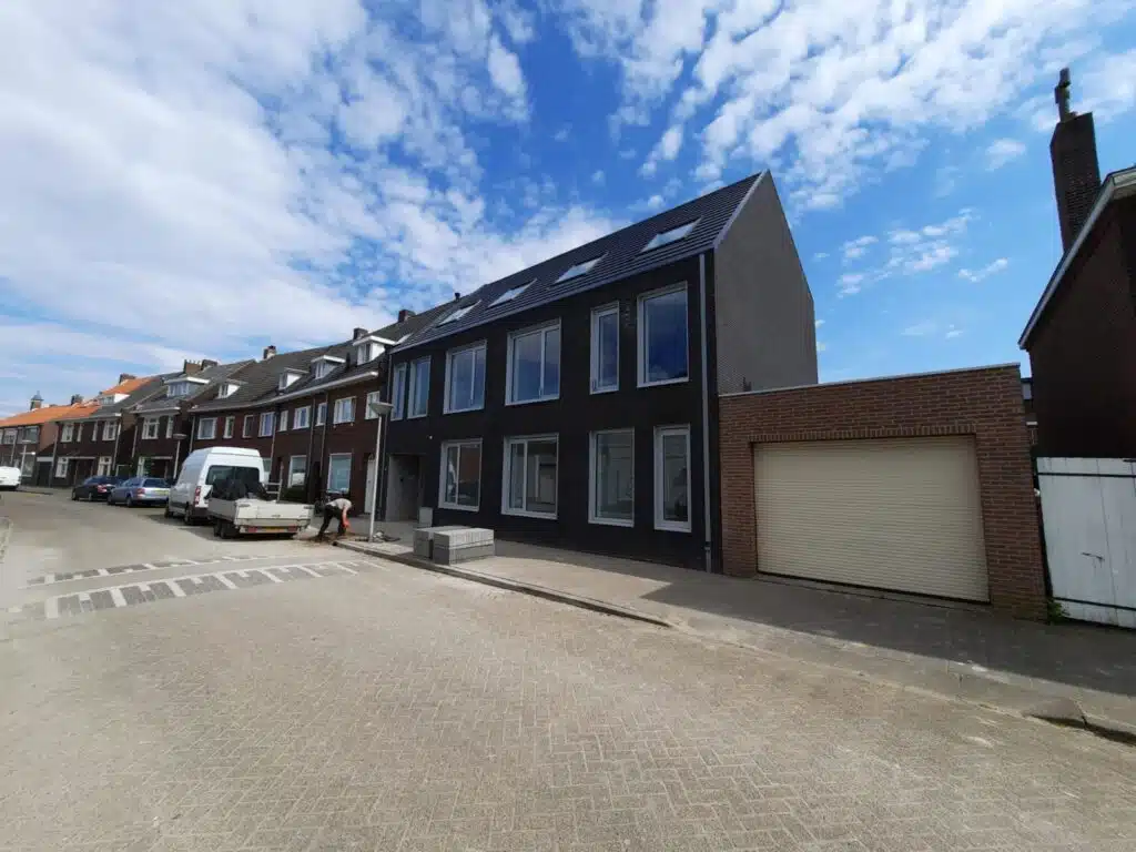 Voorgevel studenten complex laagstraat